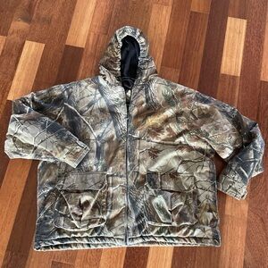 VTG RealTree Camo Hooded Workwear Hunting Jacket Size 2XL XXL Insulated